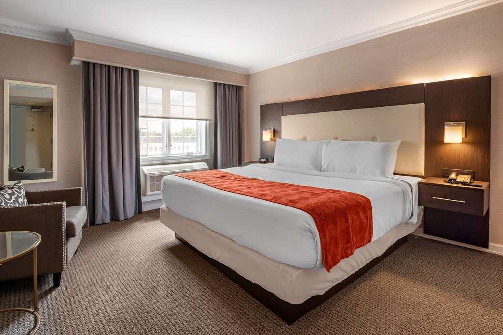 Westminster Hotel Livingston Room photo
